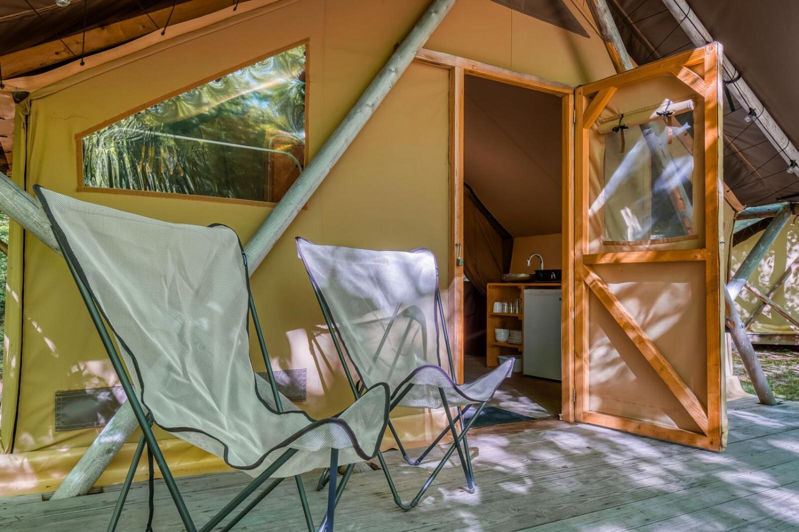 Huttopia White Mountains Albany Экстерьер фото
