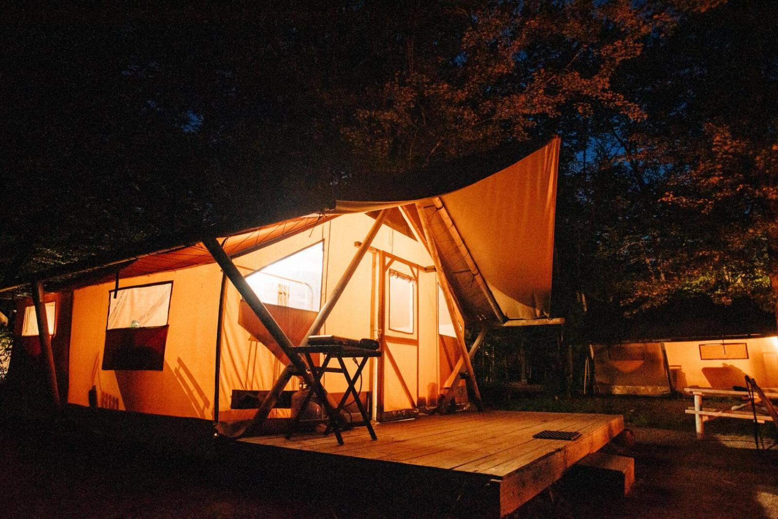 Huttopia White Mountains Albany Экстерьер фото