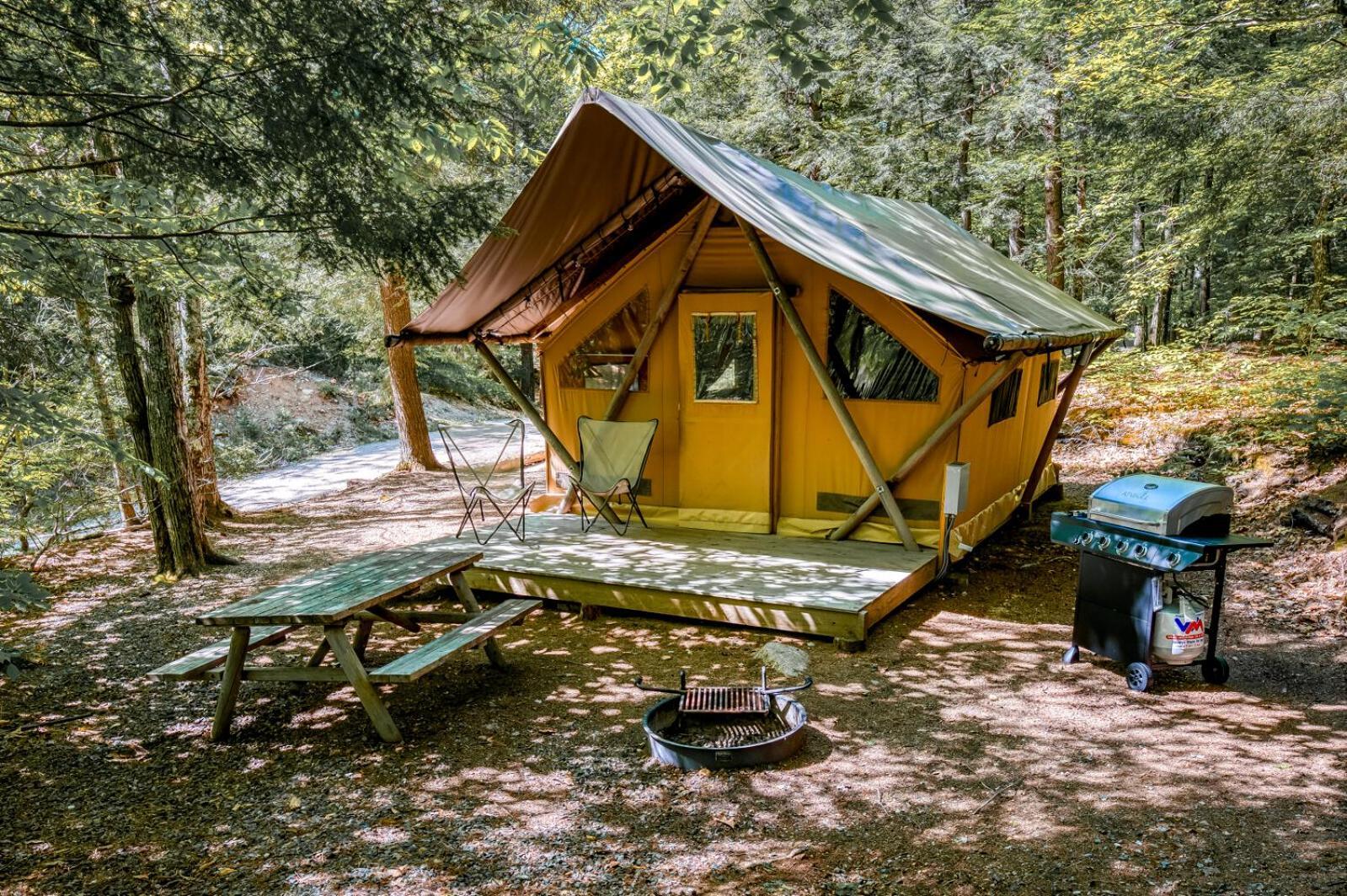 Huttopia White Mountains Albany Экстерьер фото