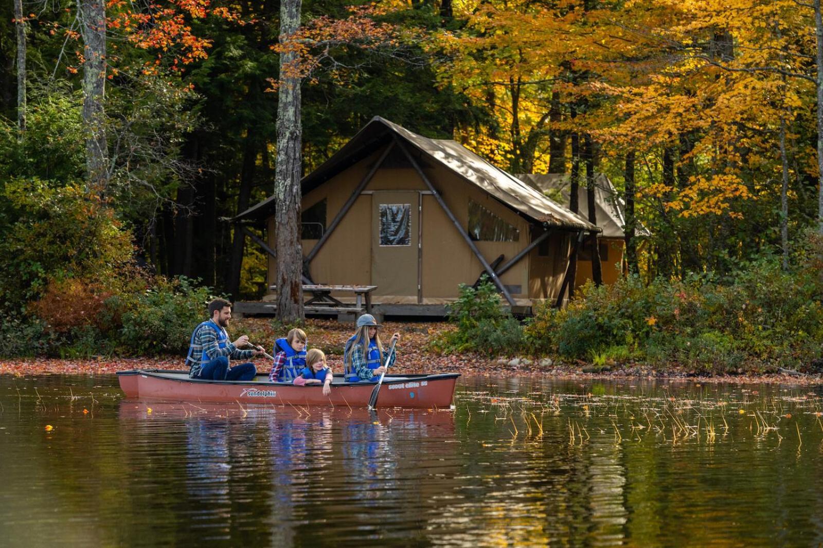 Huttopia White Mountains Albany Экстерьер фото