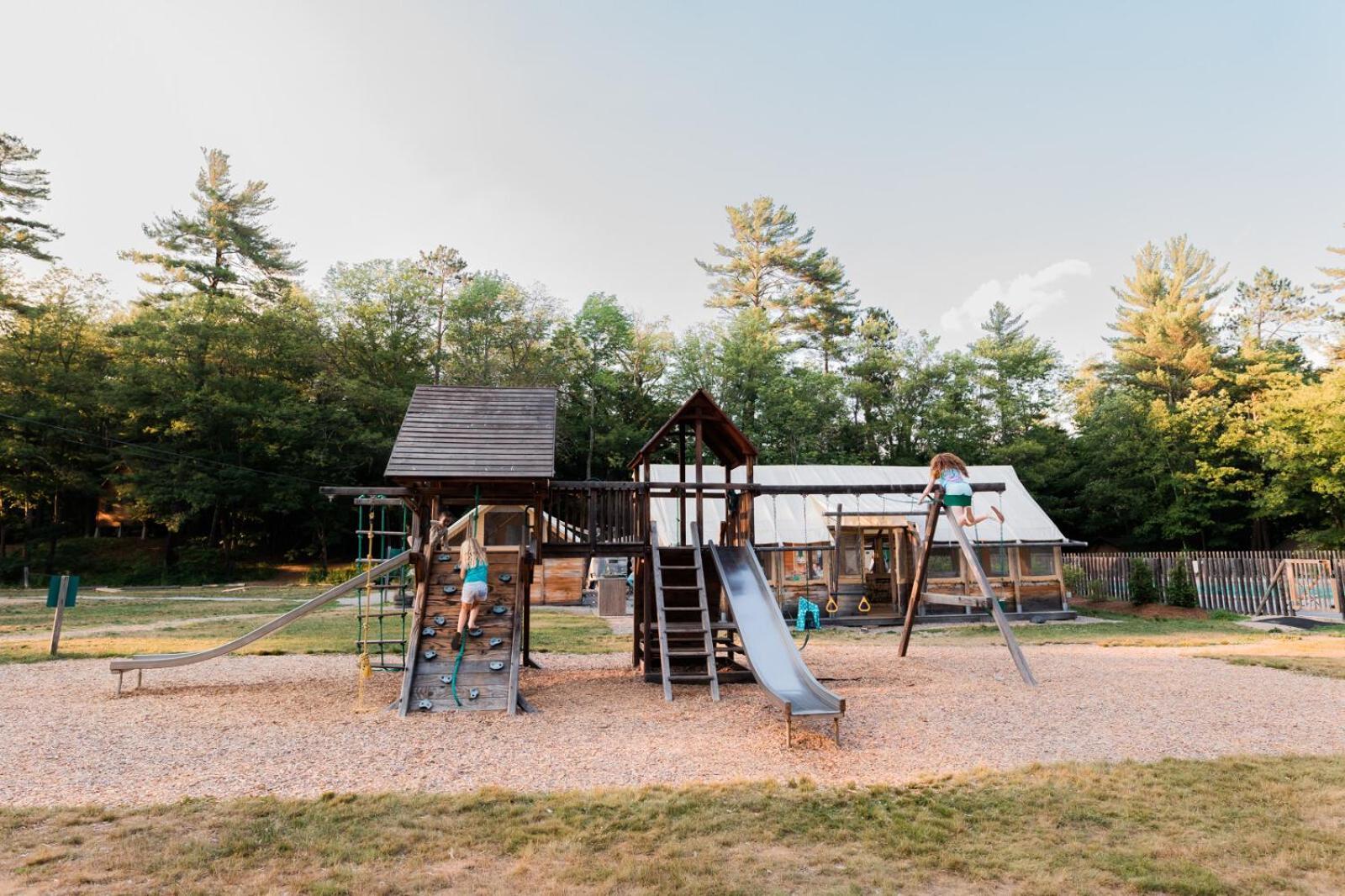 Huttopia White Mountains Albany Экстерьер фото